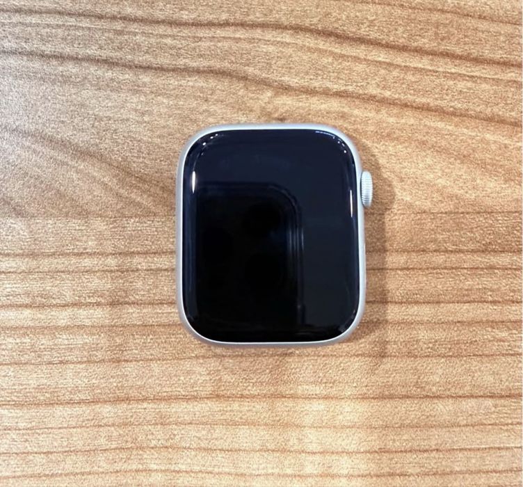 Apple  watch  9
