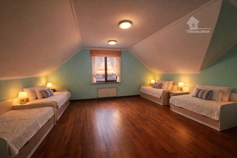 Посуточно.10км от Киева,5 спален,баня,теплый бассейн,бильярд,генератор