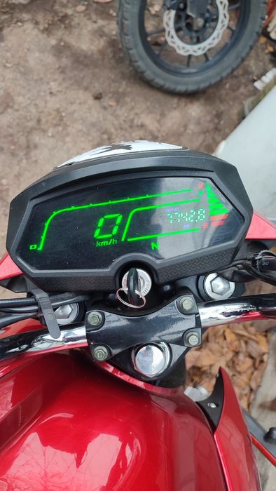 Продам мотоцикл Lifan