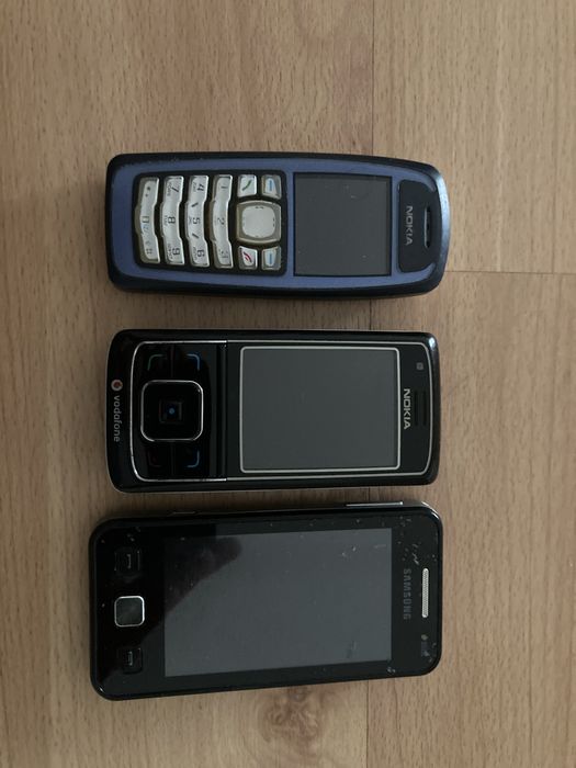 Telemóveis  Nokia e Samsung