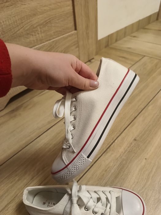 Nowe damskie białe buty tenisówki trampki wiązane buty 39