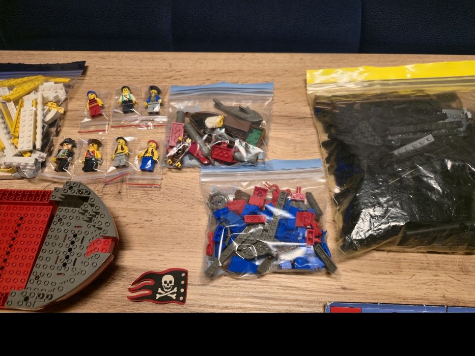 Statek Lego 6289 Red Beard Runner