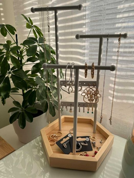 Organizer ekspozytor stojak na biżuterię pojemny elegancki glamour