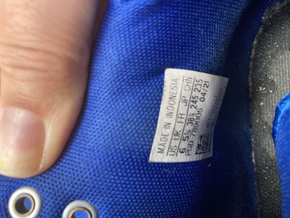 Buty sportowe Adidas koszykowka/pilka reczna rozmiar 38 2/3