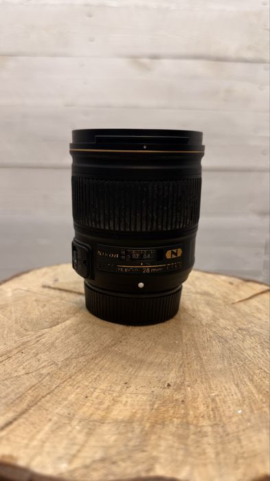 Nikon 28 mm 1.8 G AF-S N ( Nano Crystal Coat )
