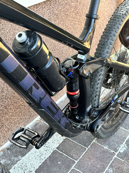 Trek Slash 2020 M 29