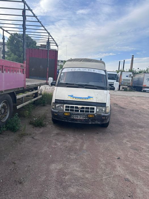 Автомобіль ГАЗ 33023