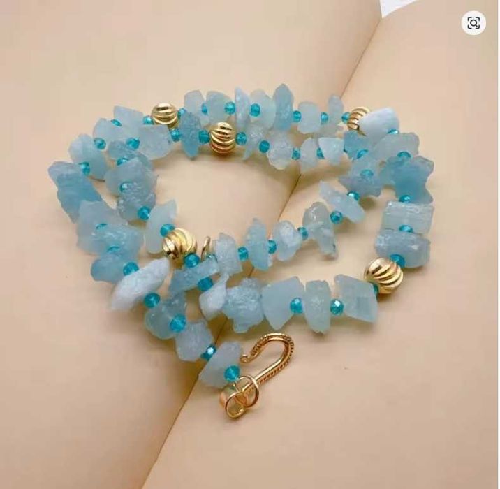 Bardzo ładne korale z naturalnego akwamarynu