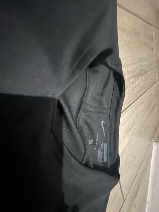 Лонг слів nike, slim fit