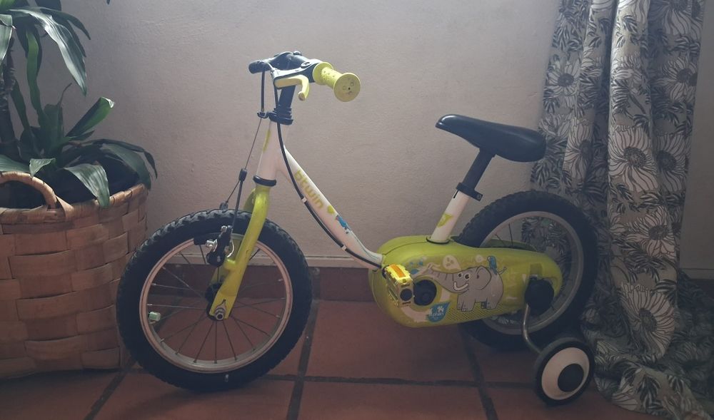 Bicicleta btwin criança roda 14"
