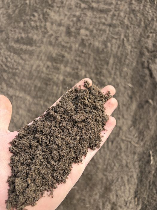 Ziemia przesiewana, ziemia ogrodowa, ziemia pod trawnik