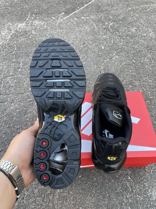 Кроссовки Чоловічі кросівки Nike Air Max Plus TN total Black Розмір 42-43-44