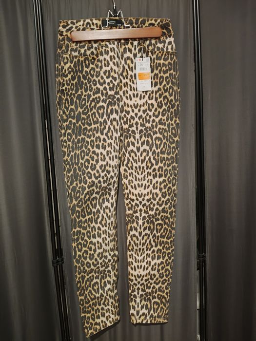 Spodnie damskie panterka.