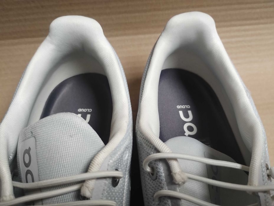 Buty do biegania biegowe 46 ON Running Cloud 6 idealny stan