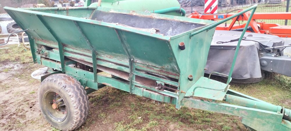 Rozsiewacz wapna RCW 2 RCW 3