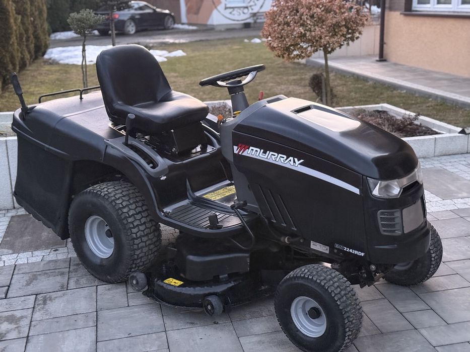 Traktorek Kosiarka Murray Kawasaki 18 KM Dwa cylindry z pompą oleju.