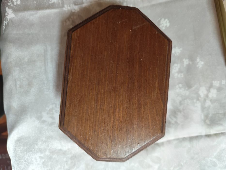 Caixas em madeira com aplique prata