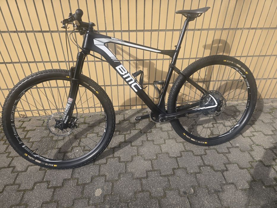 Bicicleta  BMC  TEAM  ELITE  01
