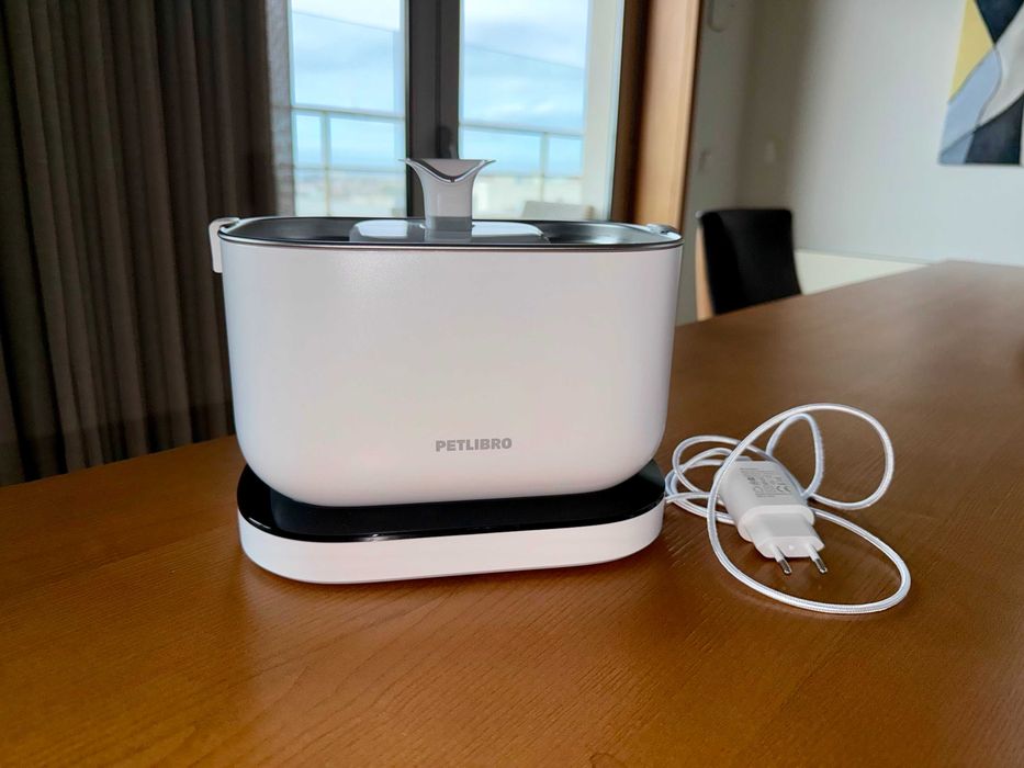 PetLibro - Fonte de água para gatos s/ cabo e c/ sensor de movimento