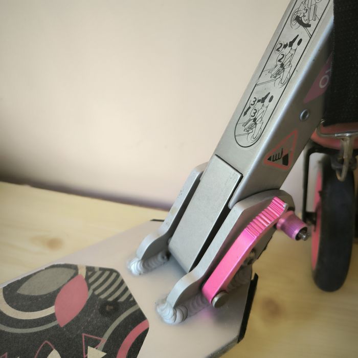 Трюковий самокат у дуже хорошому стані