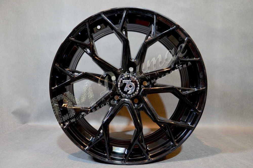 Felgi Seventy9 SCF-H 18" 8J ET30 5x120 Black Glossy