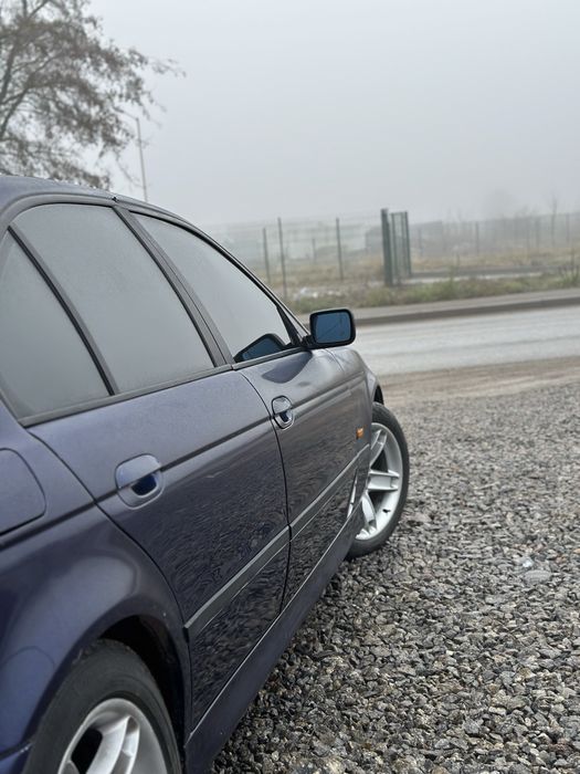 BMW e39 520i 2.0 газ бензин