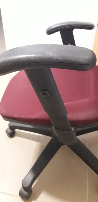 Krzesło.    obrotowe