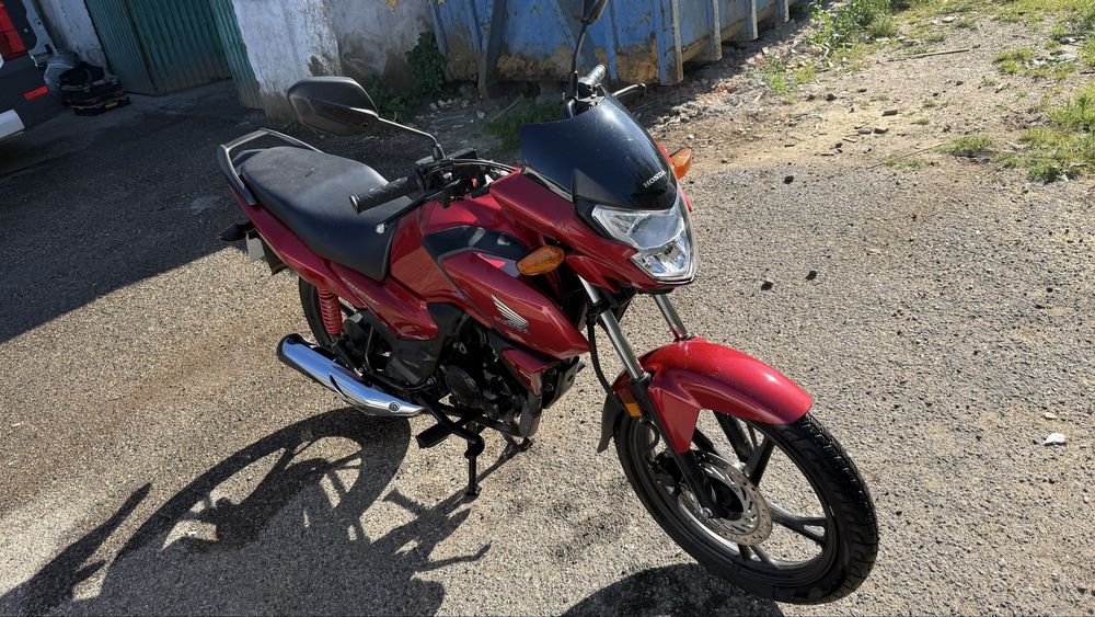Vende-se CBF 125