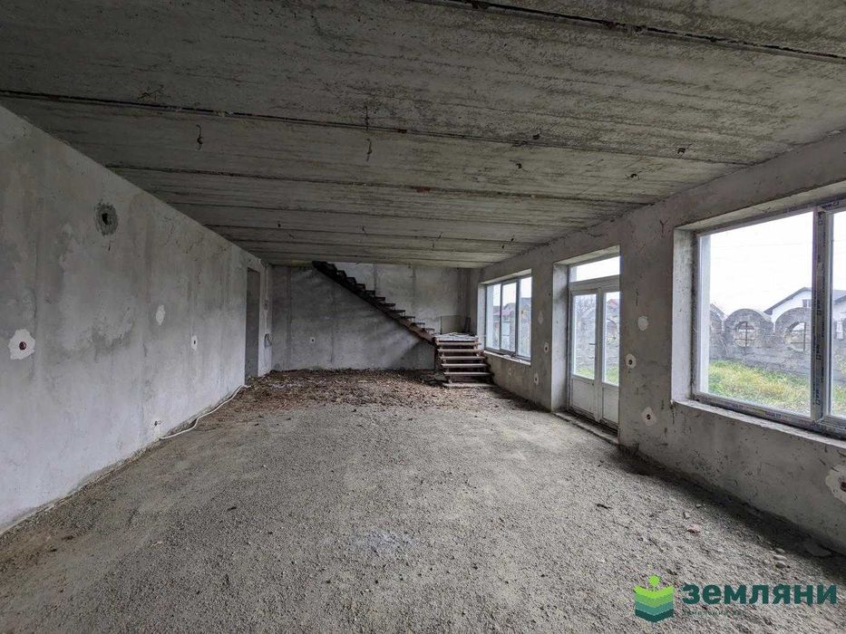 Комерційне приміщення 676м2 Загвіздя (4)