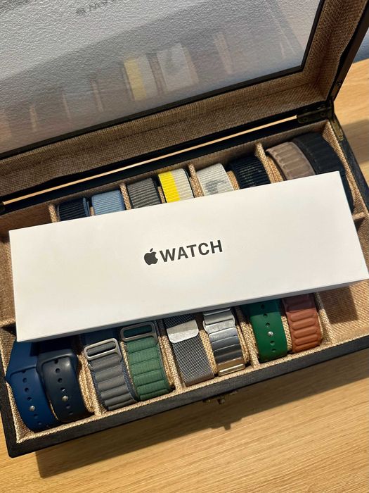 Apple Watch SE 44mm 2ª Gen | Excelente Estado | 16 Braceletes + Extras