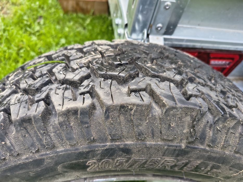 Alu felgi honda Crv z oponami 205/75/15