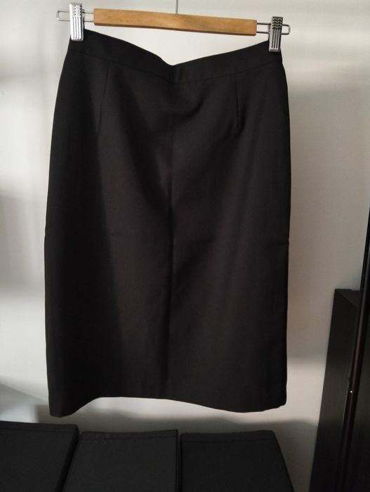 Blazer e Saia Traje Académico Feminino – FCT NOVA | A Batina | Muito Bom Estado