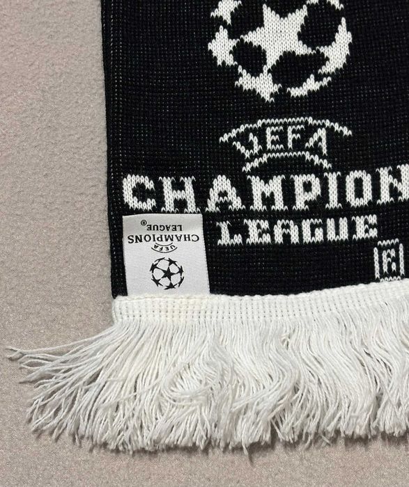 Szalik FC Kopenhaga Champions League