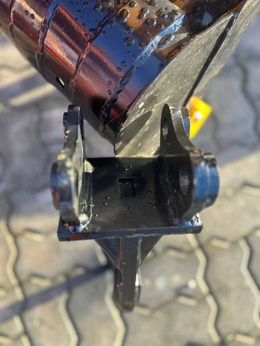 Ripper Maciço para Mini Giratórias HT12 – 200€ (IVA incluído)