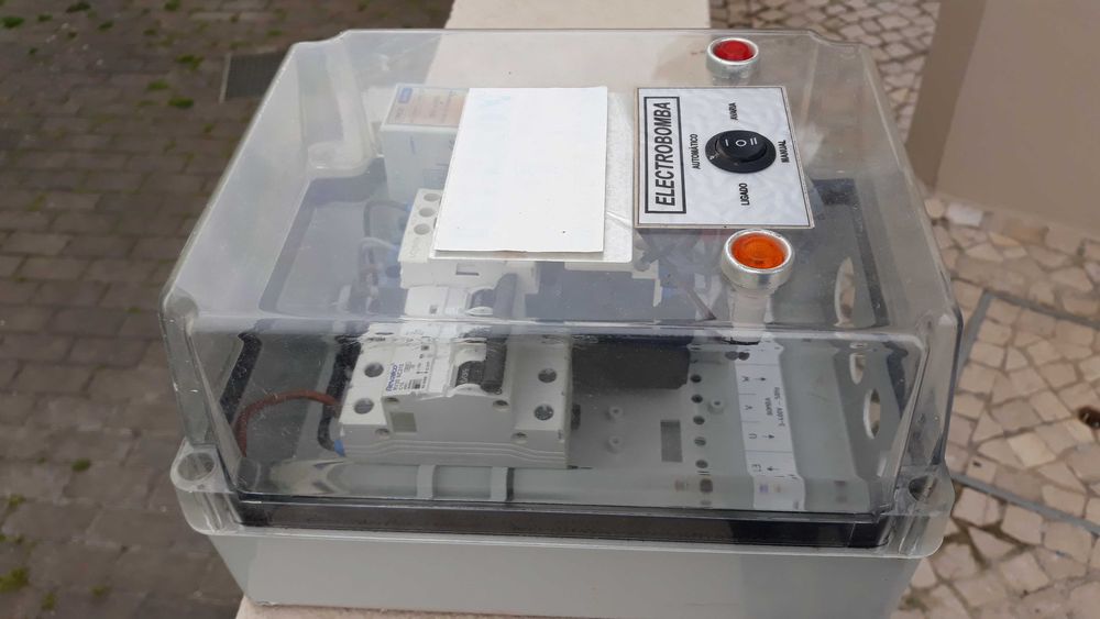 Bomba submersível Trifásica