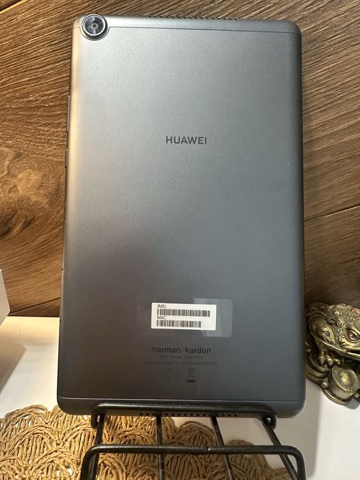 Планшет Huawei MediaPad M5 8.0