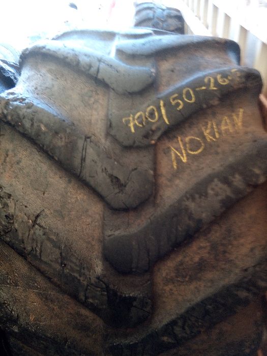 Opony leśne 700/50-26.5 nokian