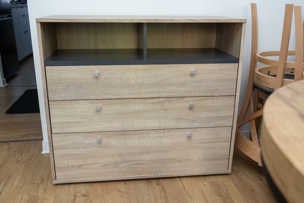 Szafka z szufladami