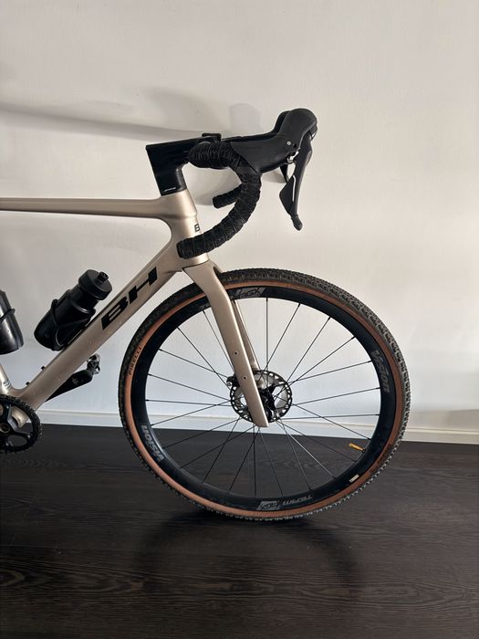 Bicicleta BH gravelx r 3.5 carbono L/54