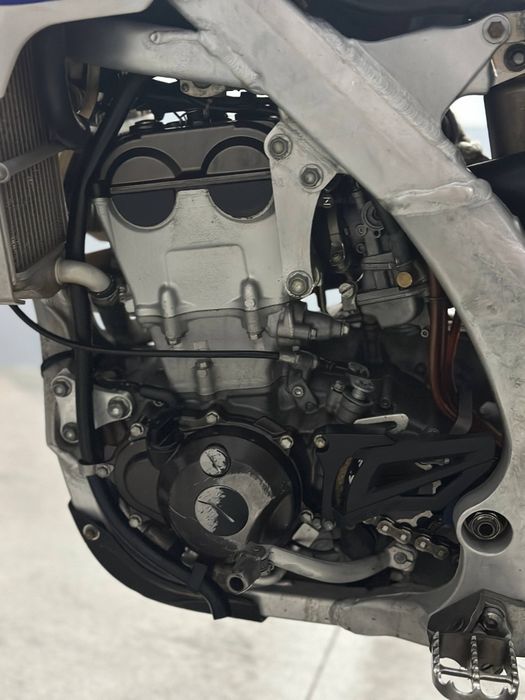 Yamaha yz250f com documentos