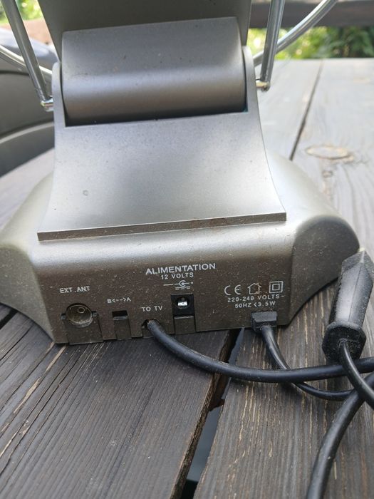 Телевізійна антена