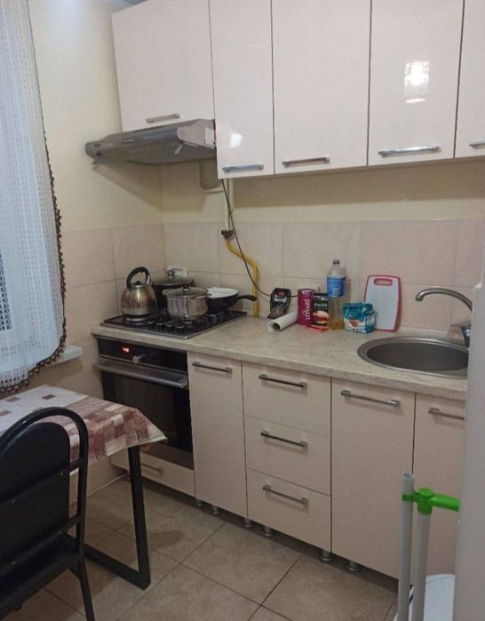 Продаю 1 кім квартиру в центрі