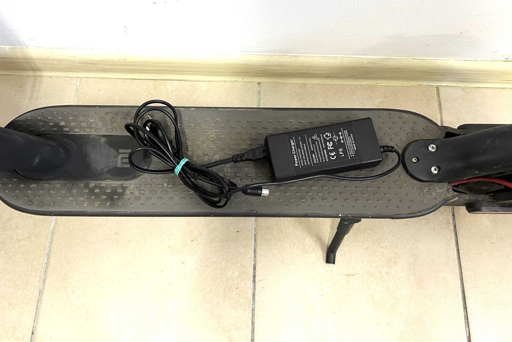 Hulajnoga elektryczna Xiaomi m365