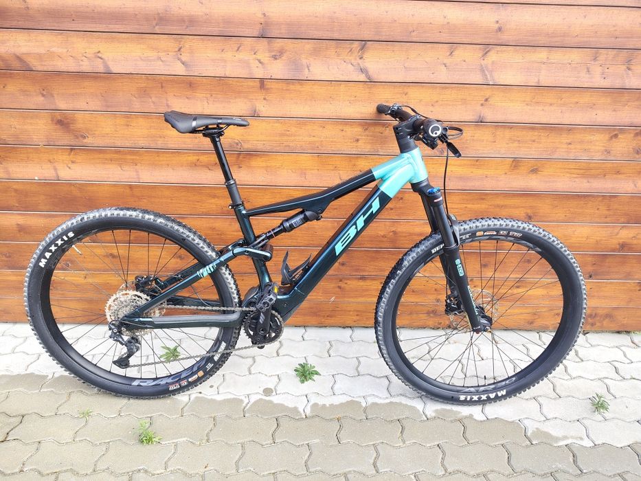 Bicicleta Elétrica BH ILYNX Trail 7  Semi-nova