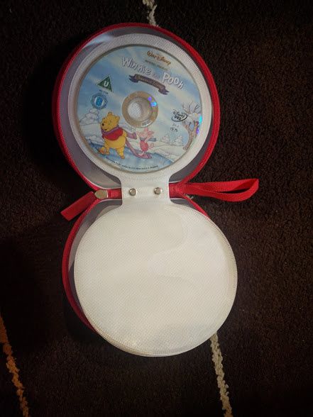 Guarda-dvd e cd64737955784323121