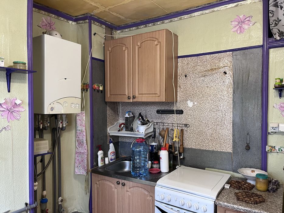 Продам однокомнатну квартиру Данилівка Фастівський район.