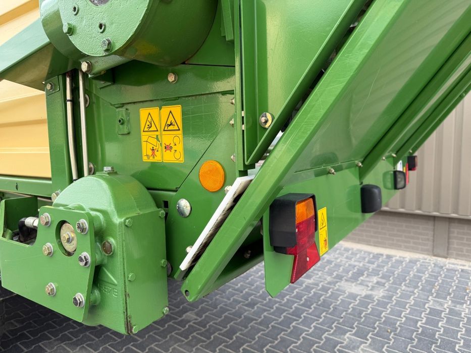 Krone AX280GD przyczepa samozbierająca