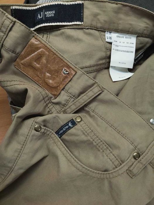 Джинсы Armani jeans Italy w30 stretch beidge.
