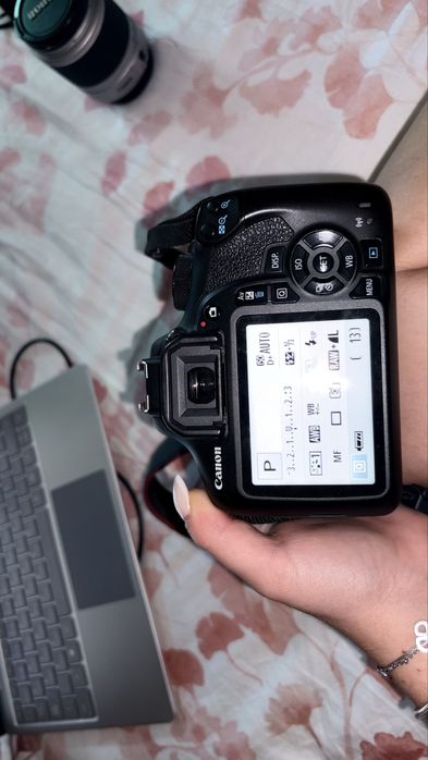 Canon EOS 1300D + objetiva 28-90 mm