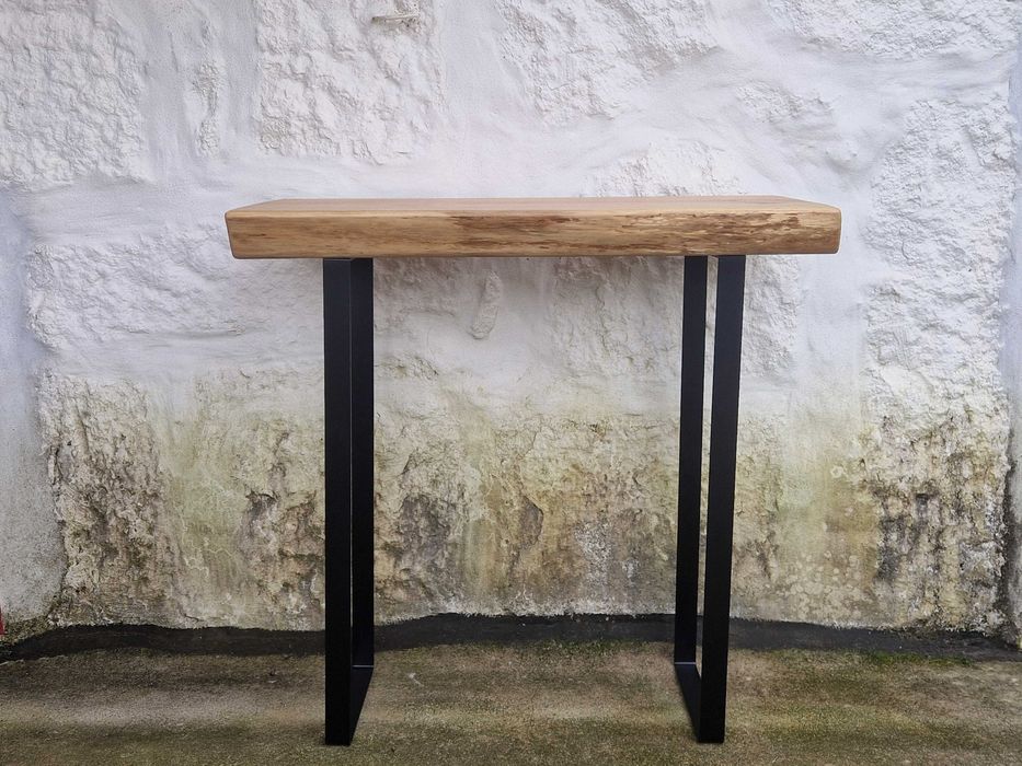 Consola, toucador, aparador em carvalho maciço